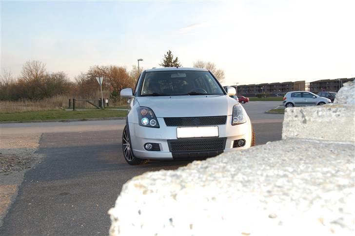 Suzuki Swift (SOLGT) - www.cuzpa.mymusic.dk billede 4