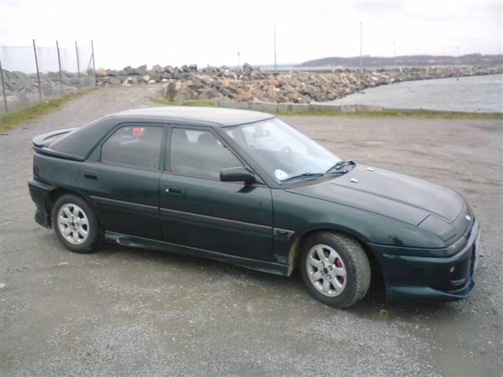 Mazda 323F GT SOLGT billede 15