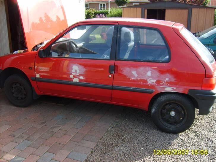 Peugeot 106 D (smølfen) R.I.P. billede 9