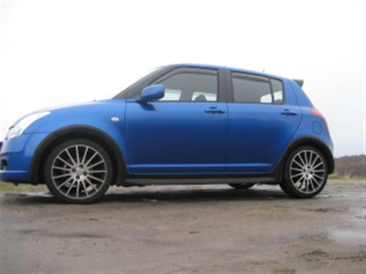 Suzuki Swift 1,3 Glx billede 1