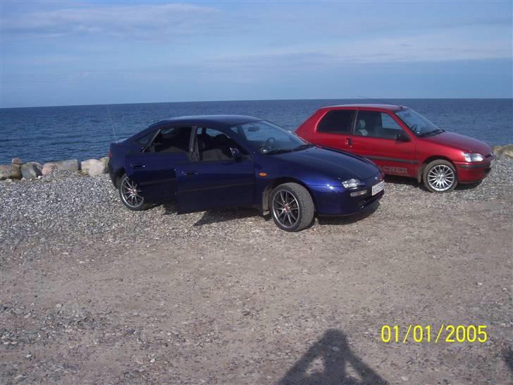 Mazda 323F billede 12