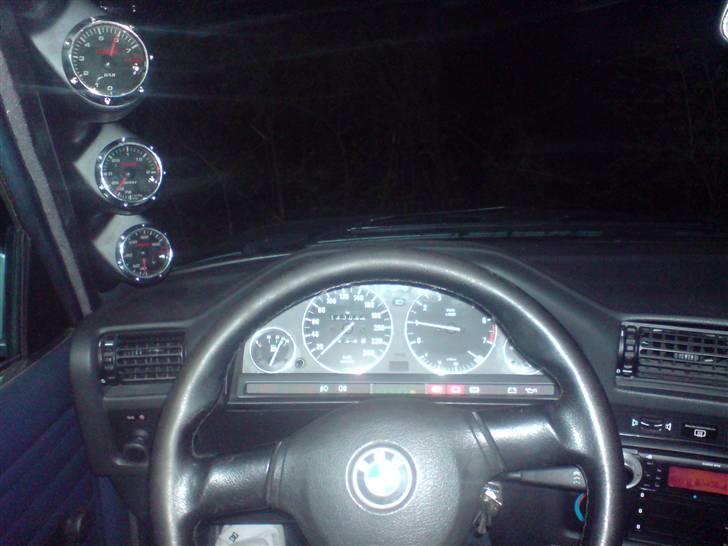BMW E30 318i Turbo !!SOLGT!! billede 3