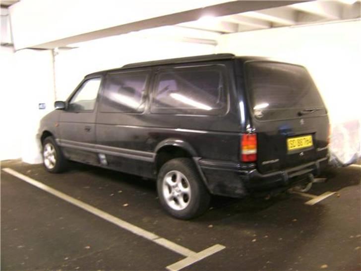 Chrysler Grand Voyager 3,3 LE billede 1