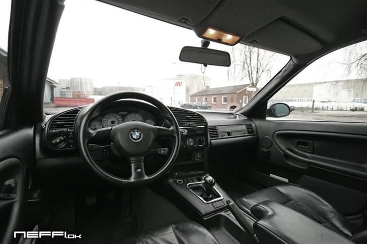 BMW 325i E36 Facelift SOLGT! billede 10