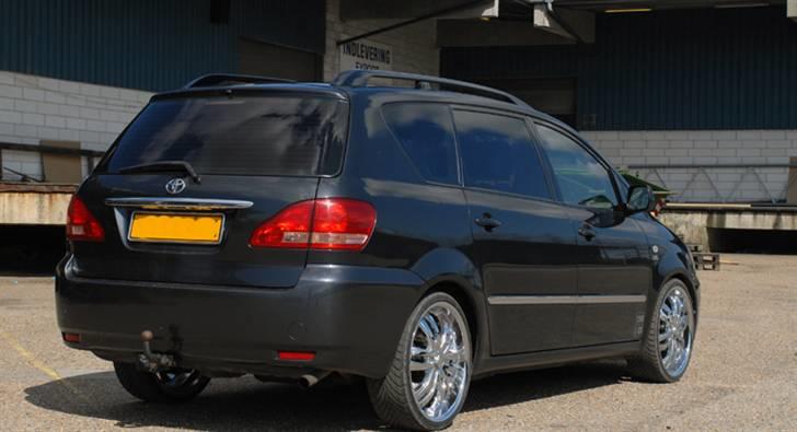 Toyota Sportsvan "Krisesalg" billede 2