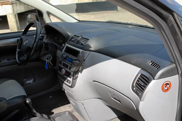 Toyota Sportsvan "Krisesalg" billede 10