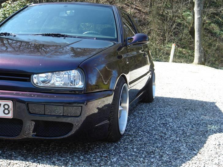 VW GOLF  III  1.8 (solgt) billede 3