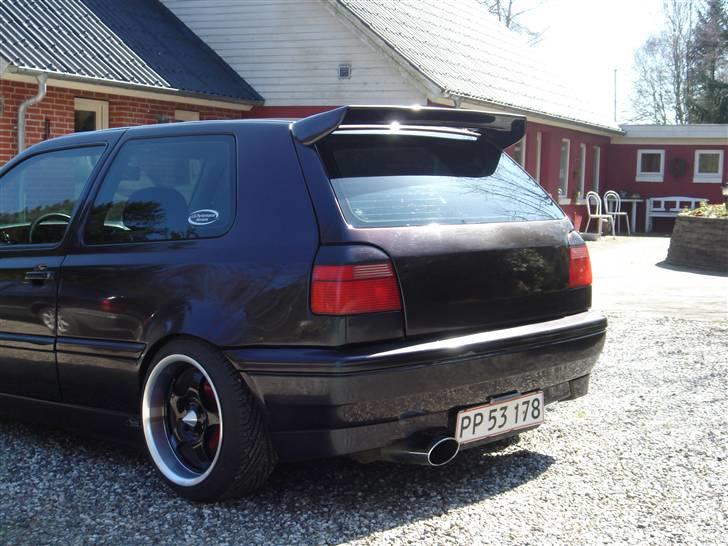 VW GOLF  III  1.8 (solgt) billede 5