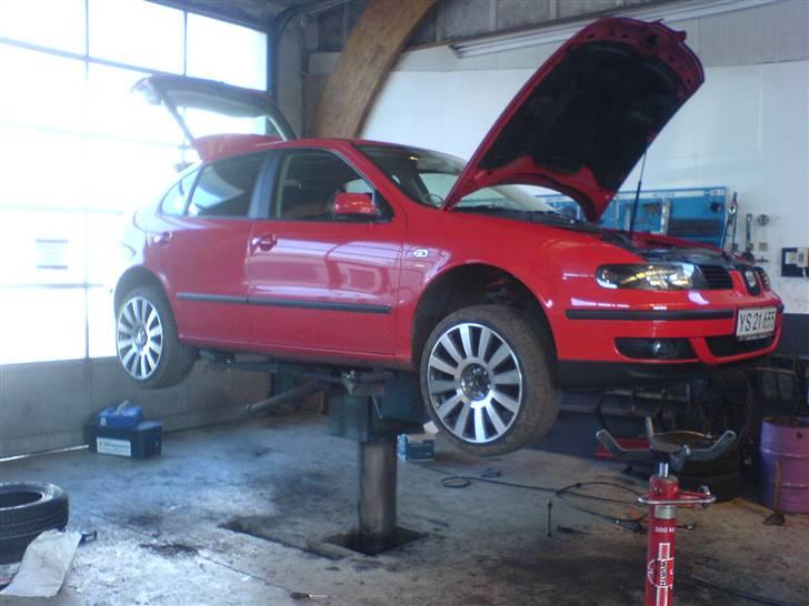 Seat Leon Sport - igang med sænkning billede 13