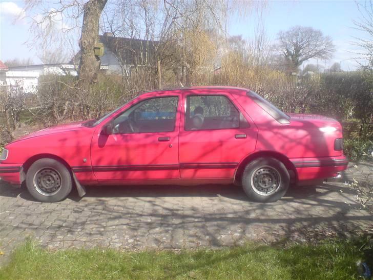 Ford sierra sedan - før billede 3