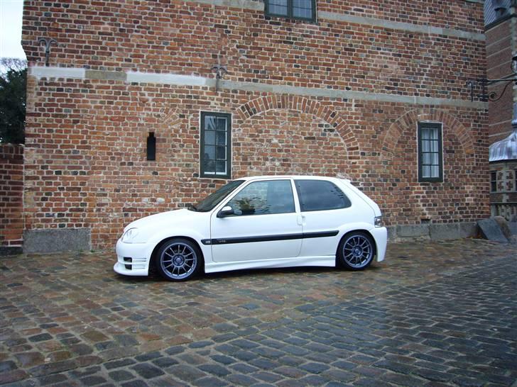 Citroën Saxo 1,6i VTS Sport billede 8
