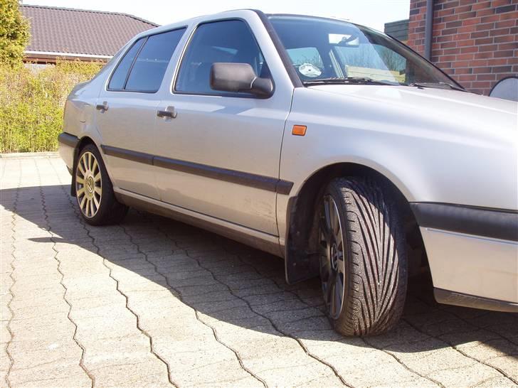 VW vento 1.8i *SOLGT* billede 17