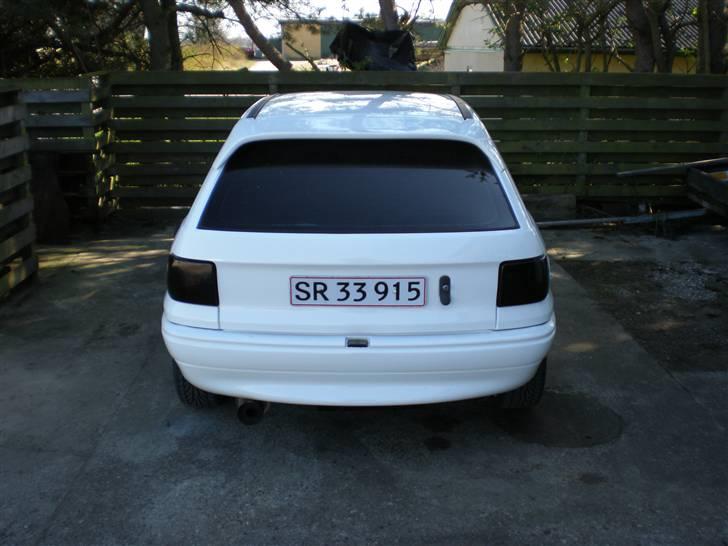 Opel Astra F - gsi hækspoile billede 10