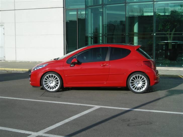 Peugeot 207 GT billede 4