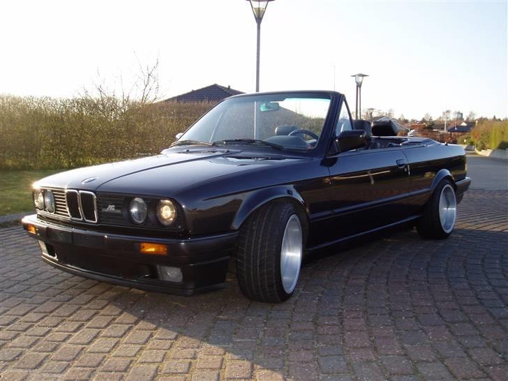 BMW 325i cabriolet *solgt* billede 2