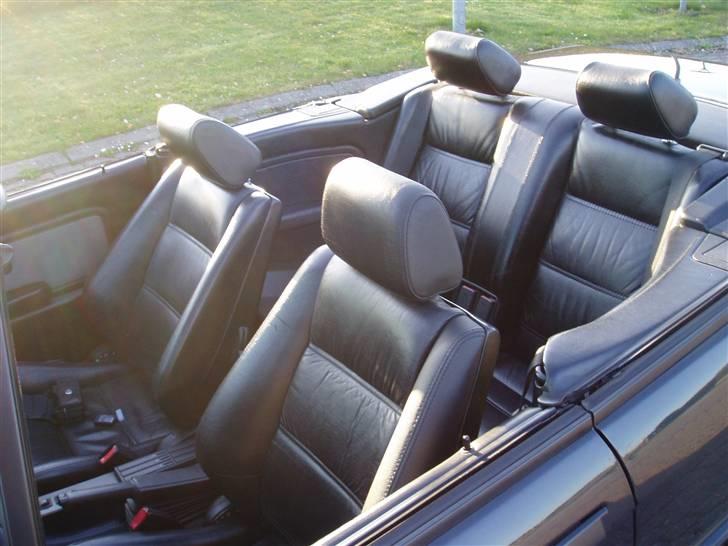 BMW 325i cabriolet *solgt* billede 5