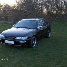 Toyota Corolla   ( SOLGT)