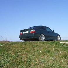 BMW 325i Coupe