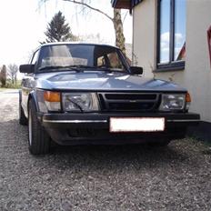 Saab 900i Skrottet