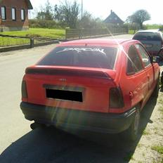 Opel Kadett 1,4i *TOTALSKADET*