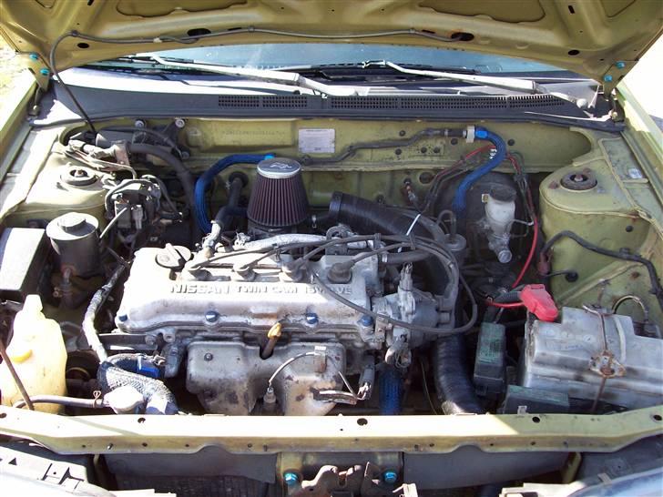 Nissan almera billede 4