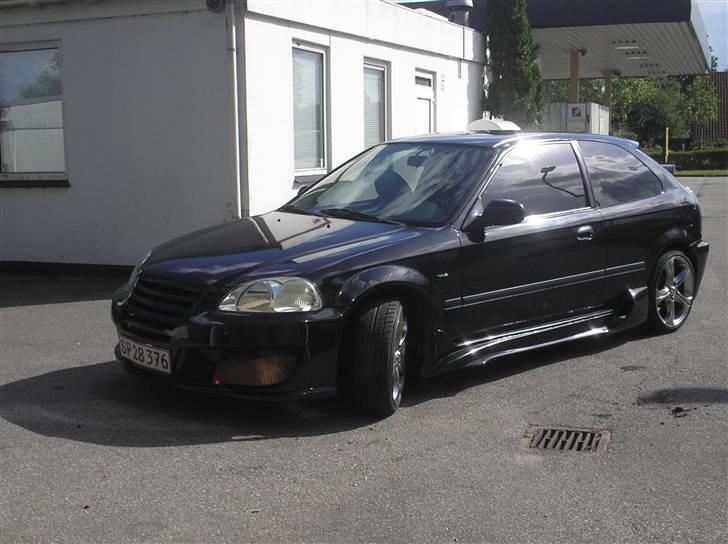 Honda civic *Solgt* billede 3