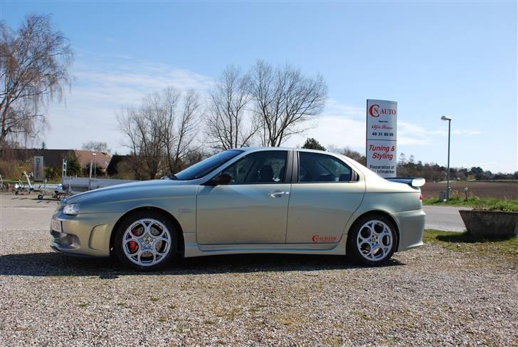 Alfa Romeo 156 - Nylakeret i Alfa Romeo´s specielle standard farve...nice billede 5