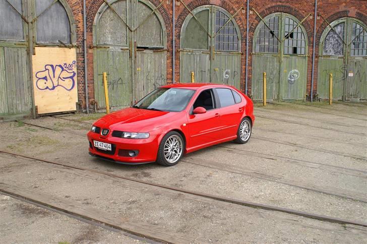 Seat Leon  ( SOLGT ) billede 1