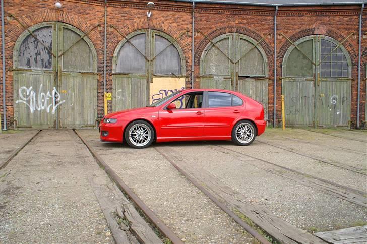 Seat Leon  ( SOLGT ) billede 2