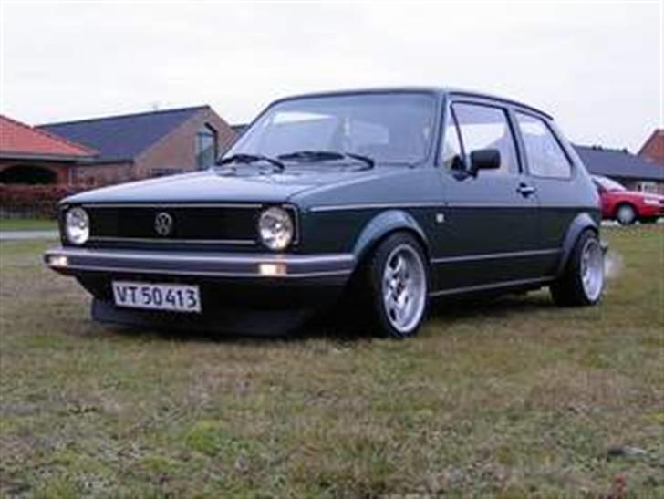 VW Golf 1 GX (Solgt) - Sådan så den ud da jeg købte den.. :) billede 6