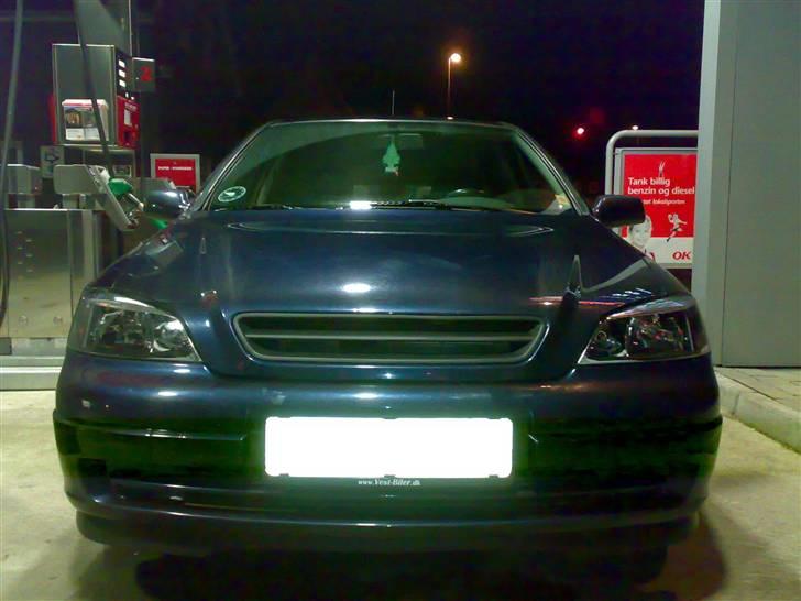 Opel astra g club 1,8 16v - så er der komme nye forlygte på! kom med jeres neming, skal der øjenskygge på de her lygter?? billede 7