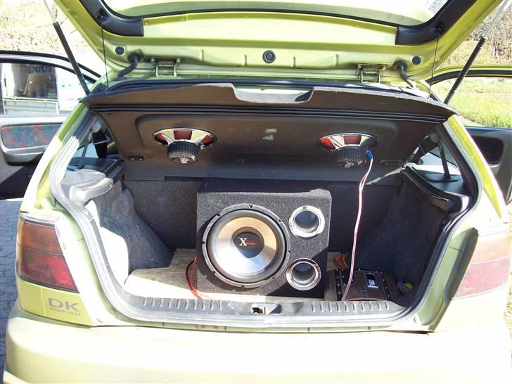 Nissan almera billede 8