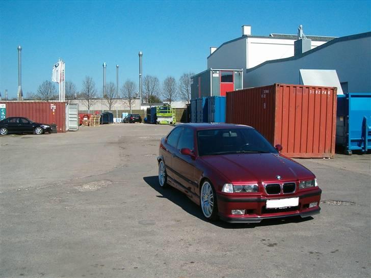 BMW 316i compact  SOLGT billede 10