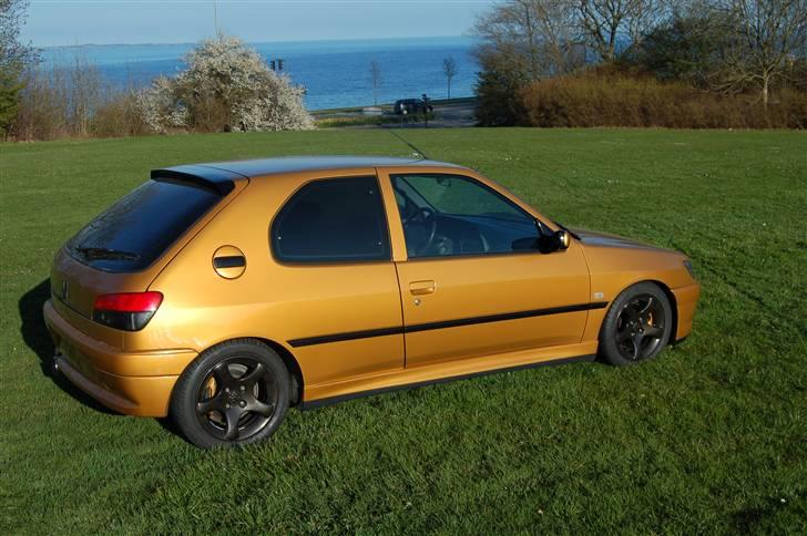 Peugeot 306 GTI-6 billede 1