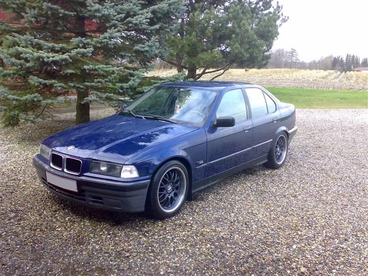 BMW 325TD billede 1