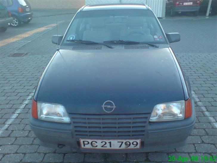 Opel kadett - E   (SOLGT) billede 8