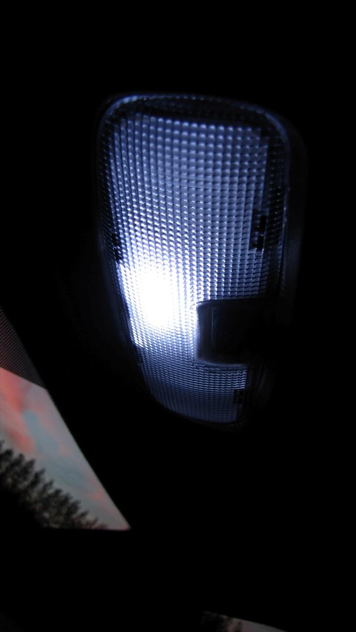 Ford  Mondeo TDCI ~Sport~ - LED Kabine lys billede 8