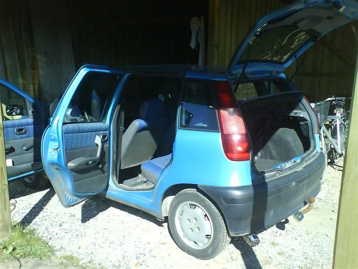 Fiat punto s 1,2 (totalskadet) billede 6