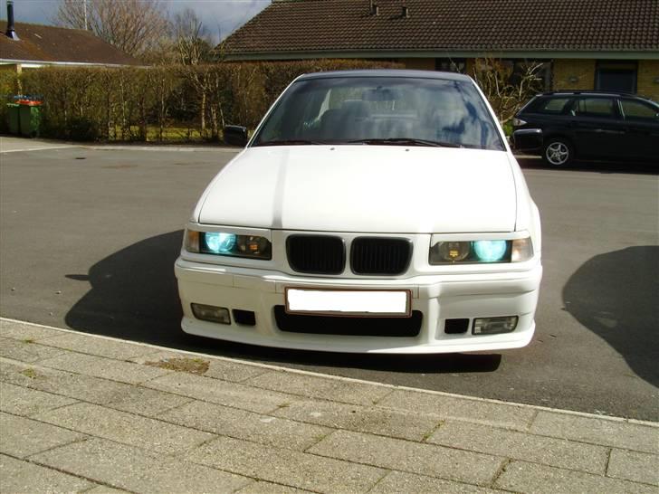 BMW 325I/328i  - Efter den er blivet vasket billede 6