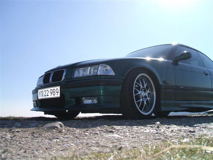 BMW 325i Coupe billede 1