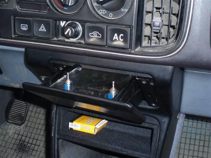 Saab 900i Skrottet - Det er de hemmelige kontakter! billede 7