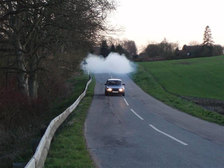 Saab 900i Skrottet - På flugt! billede 11