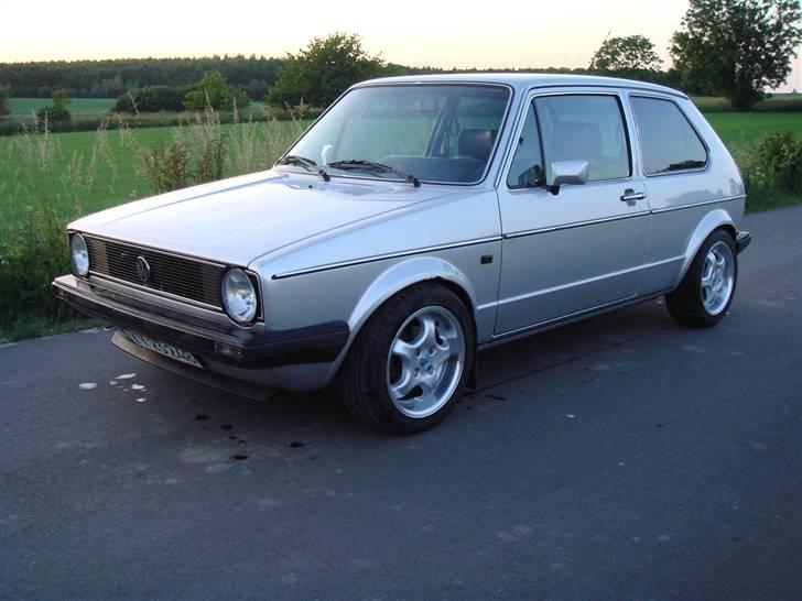 VW Golf I ** SOLGT ** billede 9