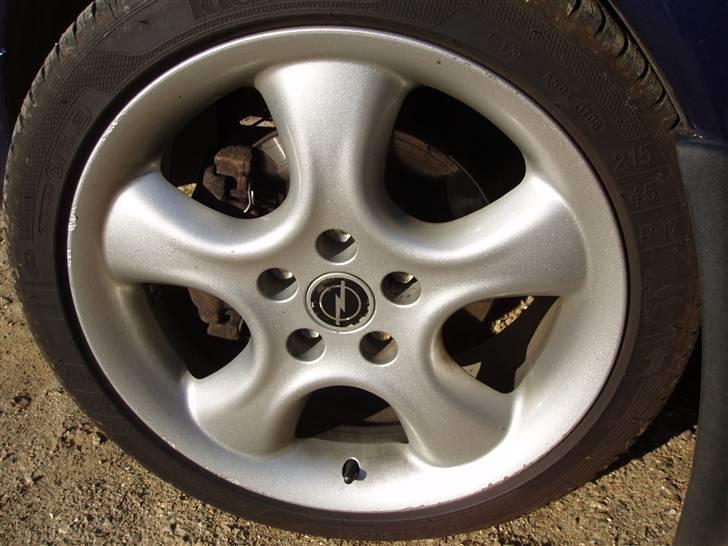 Opel 2,0 Astra 16v CDX billede 4