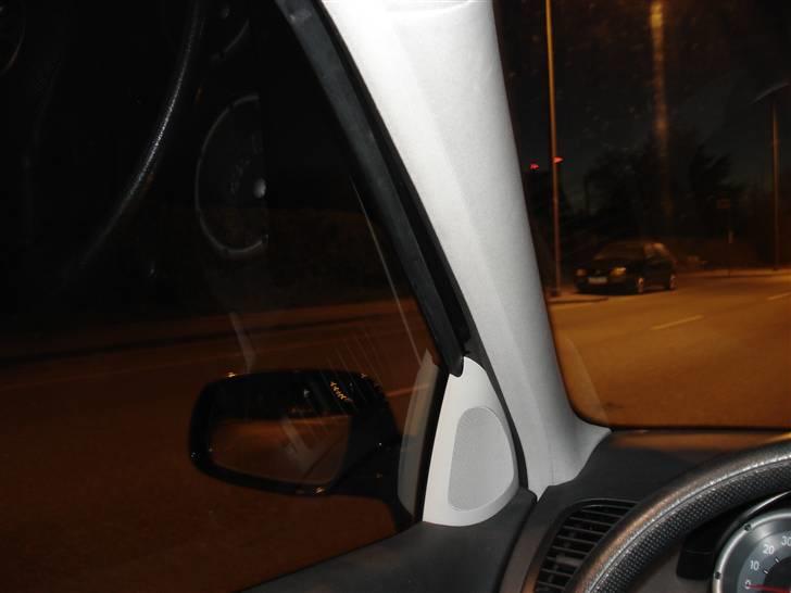 VW Polo 6n2 Openair - Sådan ser det ud om natten, gennem sideruden.. billede 17