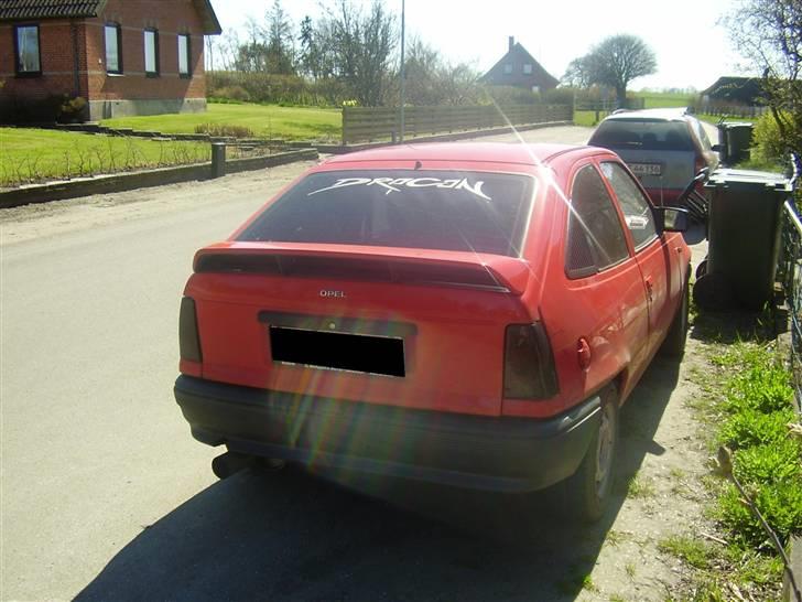 Opel Kadett 1,4i *TOTALSKADET* - tonet ruder FED!!! billede 2