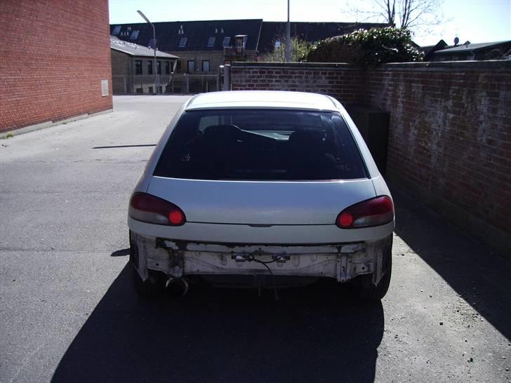 Mitsubishi Colt 1,6 GLXI (Solgt) billede 2