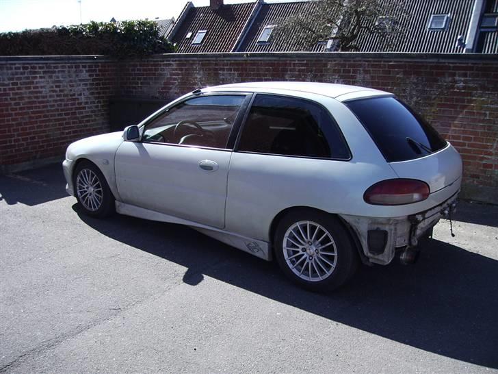 Mitsubishi Colt 1,6 GLXI (Solgt) billede 3