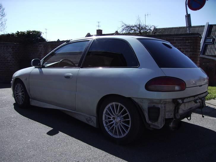 Mitsubishi Colt 1,6 GLXI (Solgt) billede 9