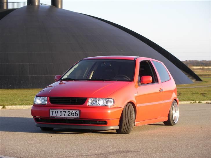 VW Polo (solgt d. 31-1-2010) billede 2